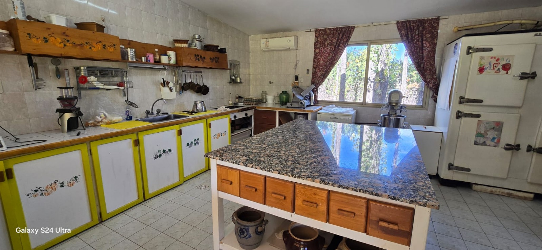 GREENWOOD INMOBILIARIA VENDE HERMOSA POSADA Y CASA DE CAMPO EN SAN RAFAEL.. INMEJORABLE OPORTUNIDAD !!