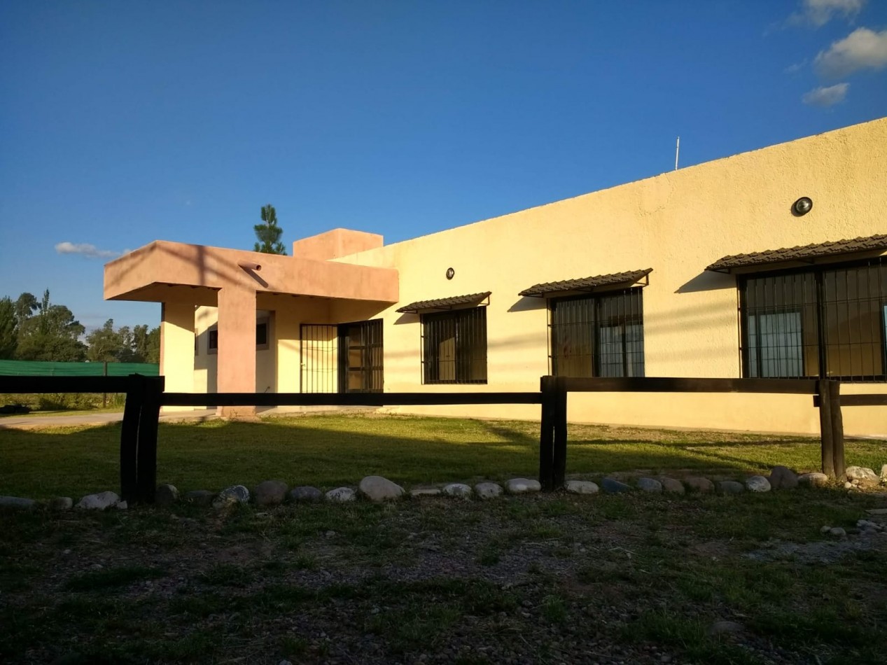 GREENWOOD INMOBILIARIA ALQUILA LOCAL COMERCIAL EN LAS COMPUERTAS