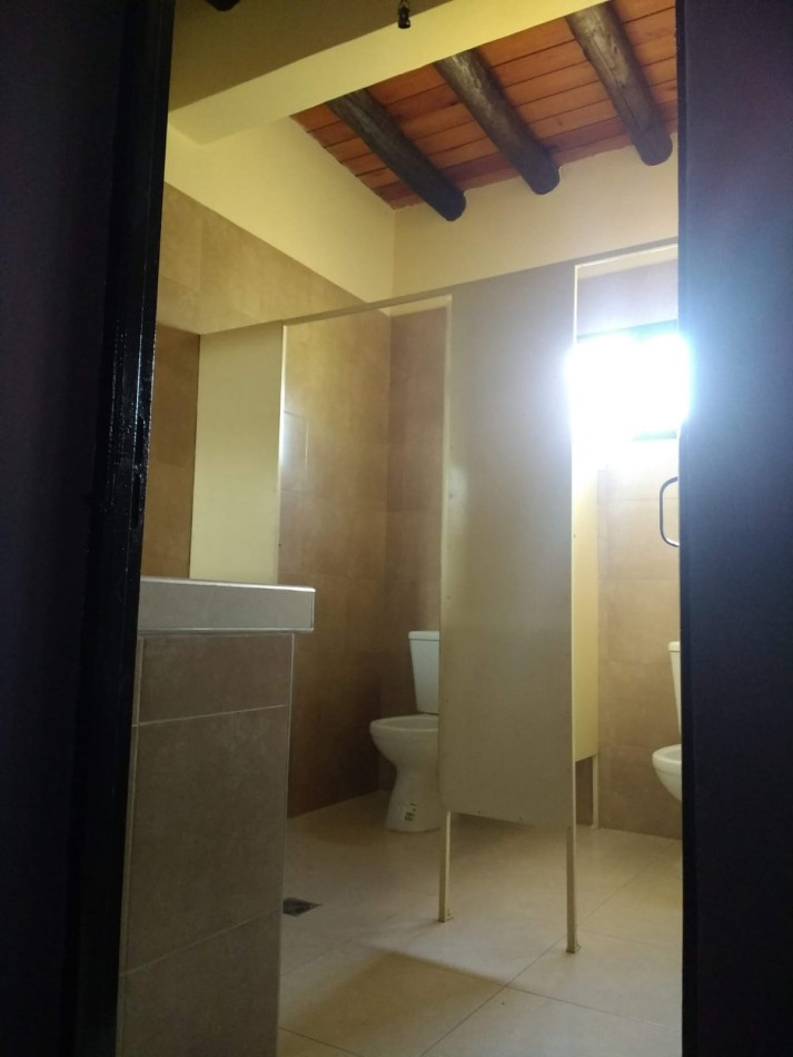 GREENWOOD INMOBILIARIA ALQUILA LOCAL COMERCIAL EN LAS COMPUERTAS
