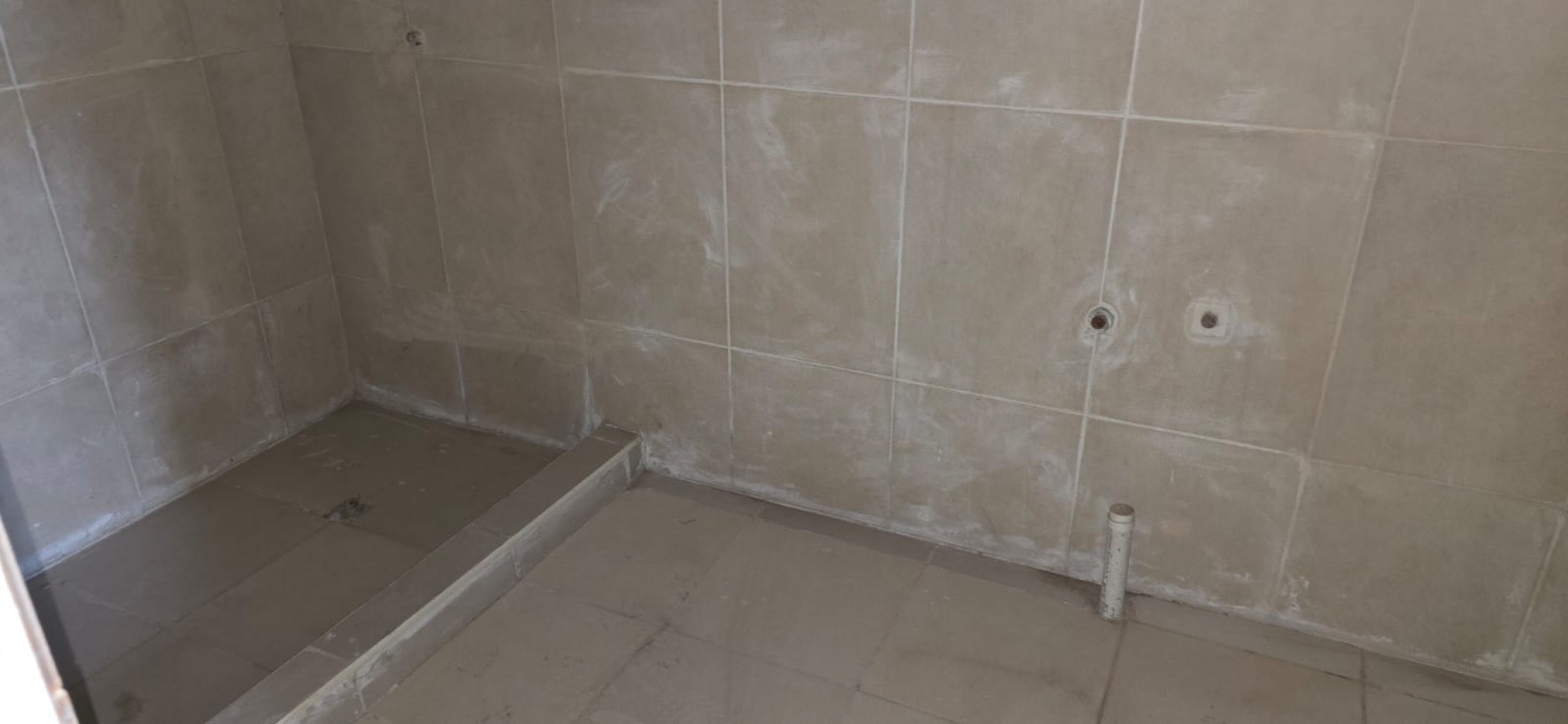 GREENWOOD INMOBILIARIA VENDE DEPARTAMENTO A TERMINAR EN GUAYMALLEN