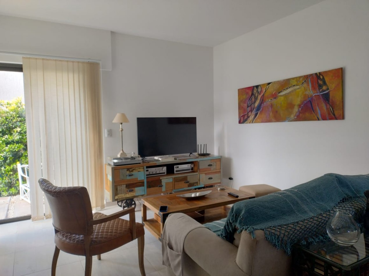 GREENWOOD INMOBILIARIA VENDE Casa en venta en Pinares de Furlotti (Mendoza)