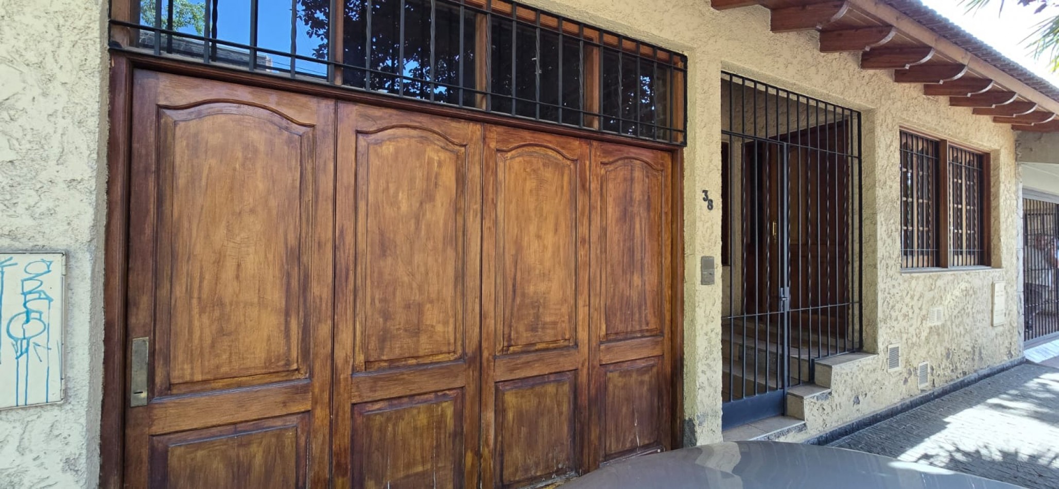 GREENWOOD VENDE HERMOSA CASA