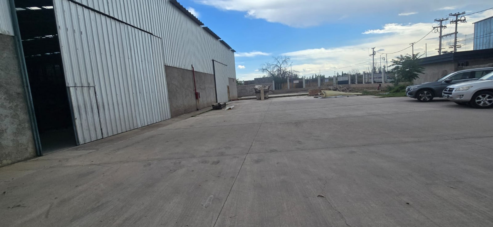 GREENWOOD ALQUILA GALPON