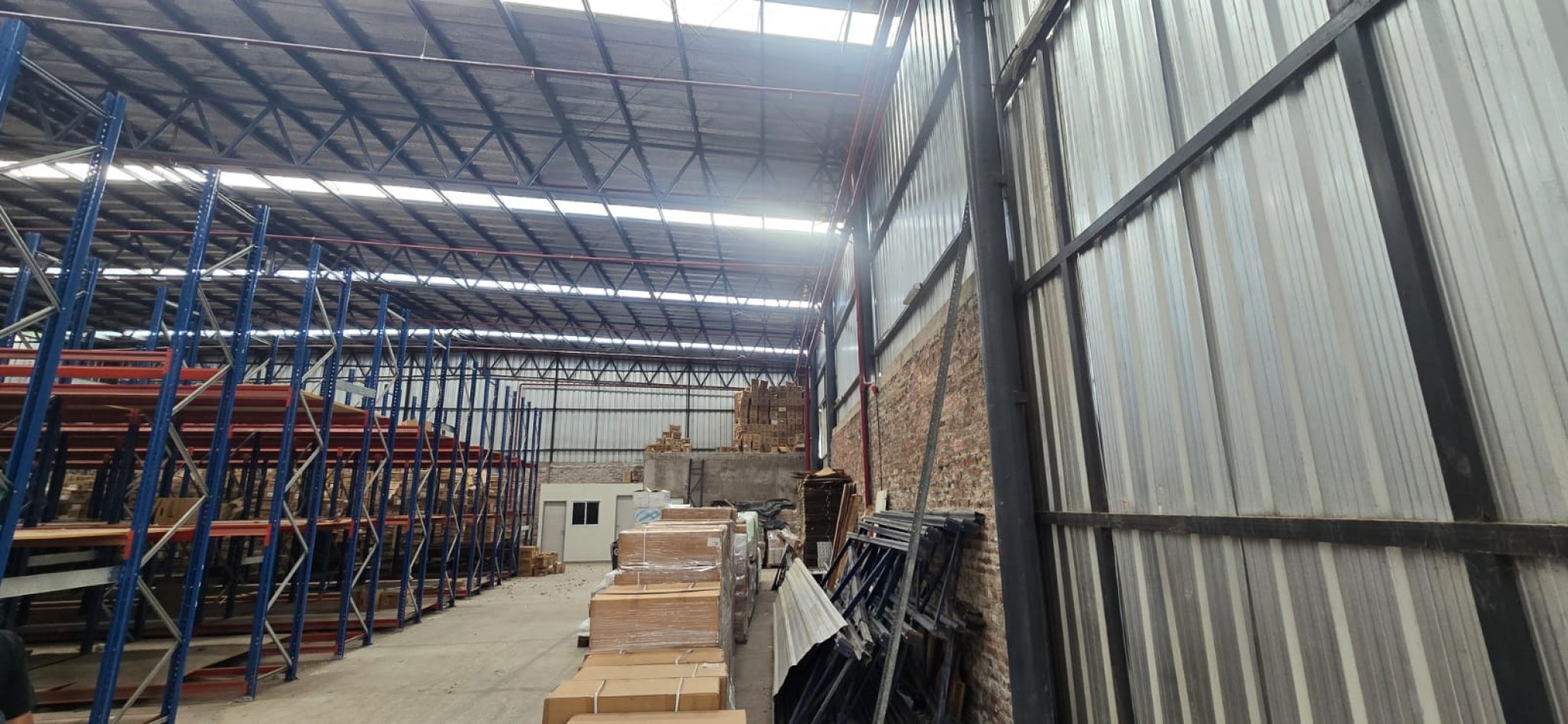 GREENWOOD ALQUILA GALPON