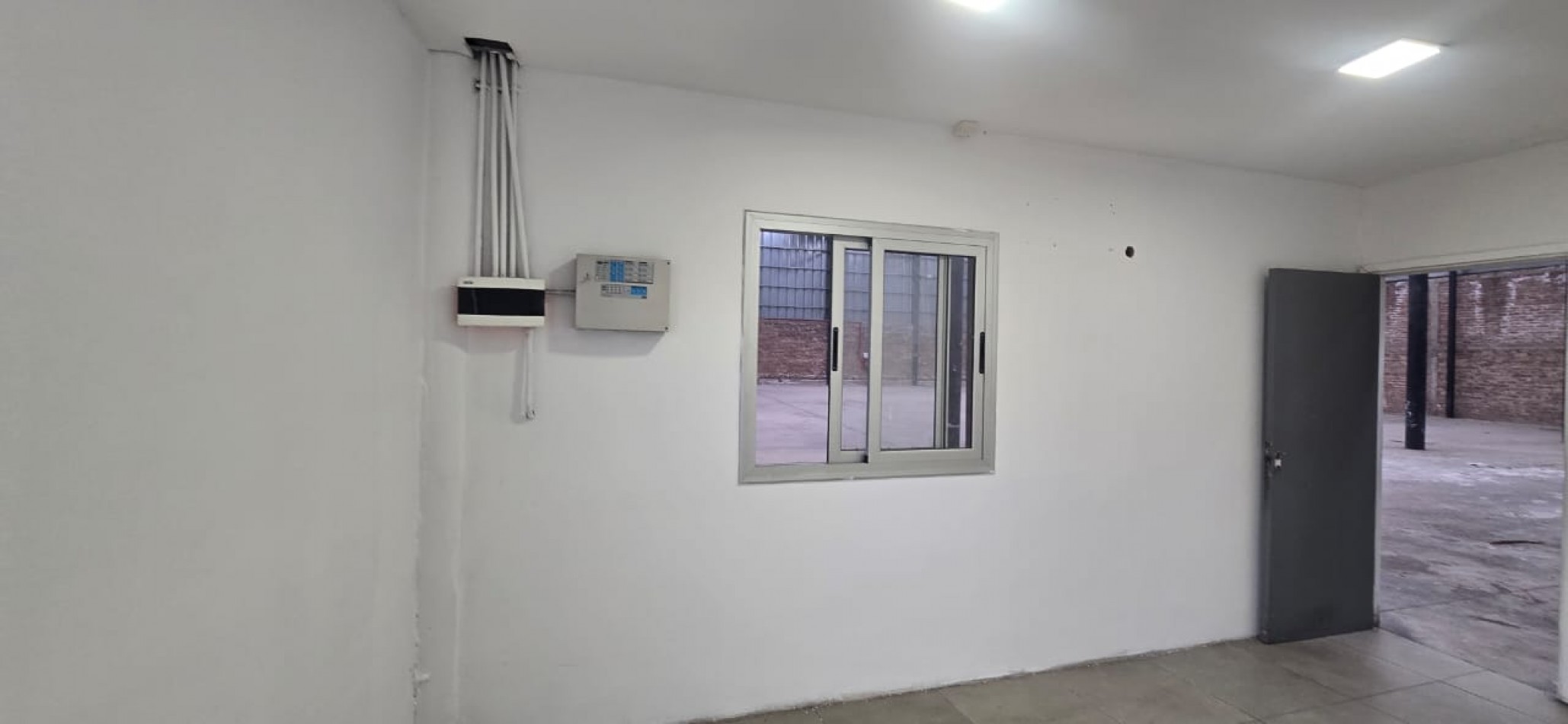 GREENWOOD ALQUILA GALPON