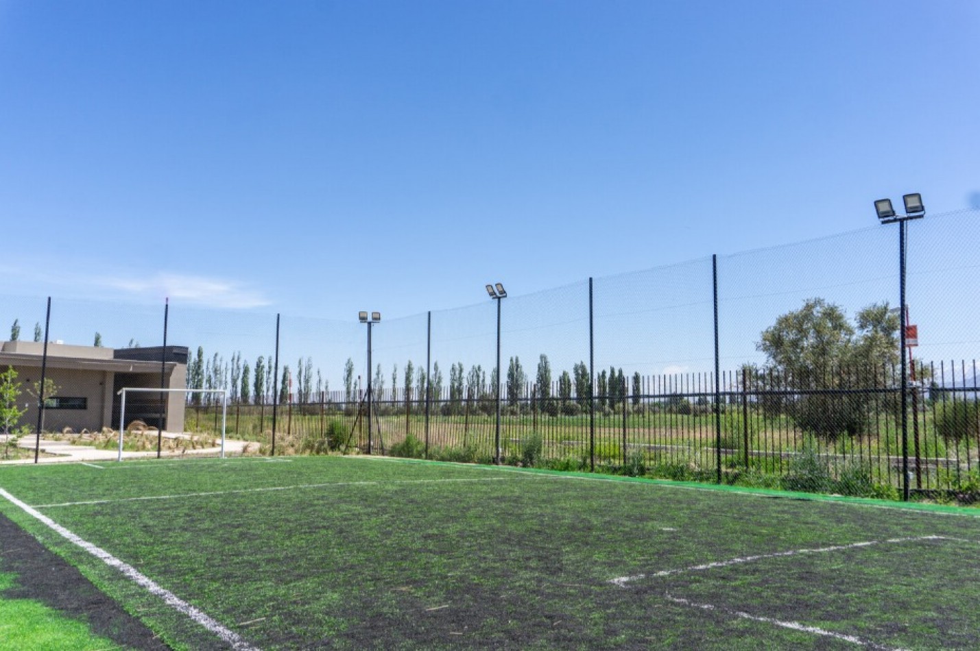 GREENWOOD INMOBILIARIA VENDE LOTE EN BARRIO PRIVADO TERRAZAS PARK!