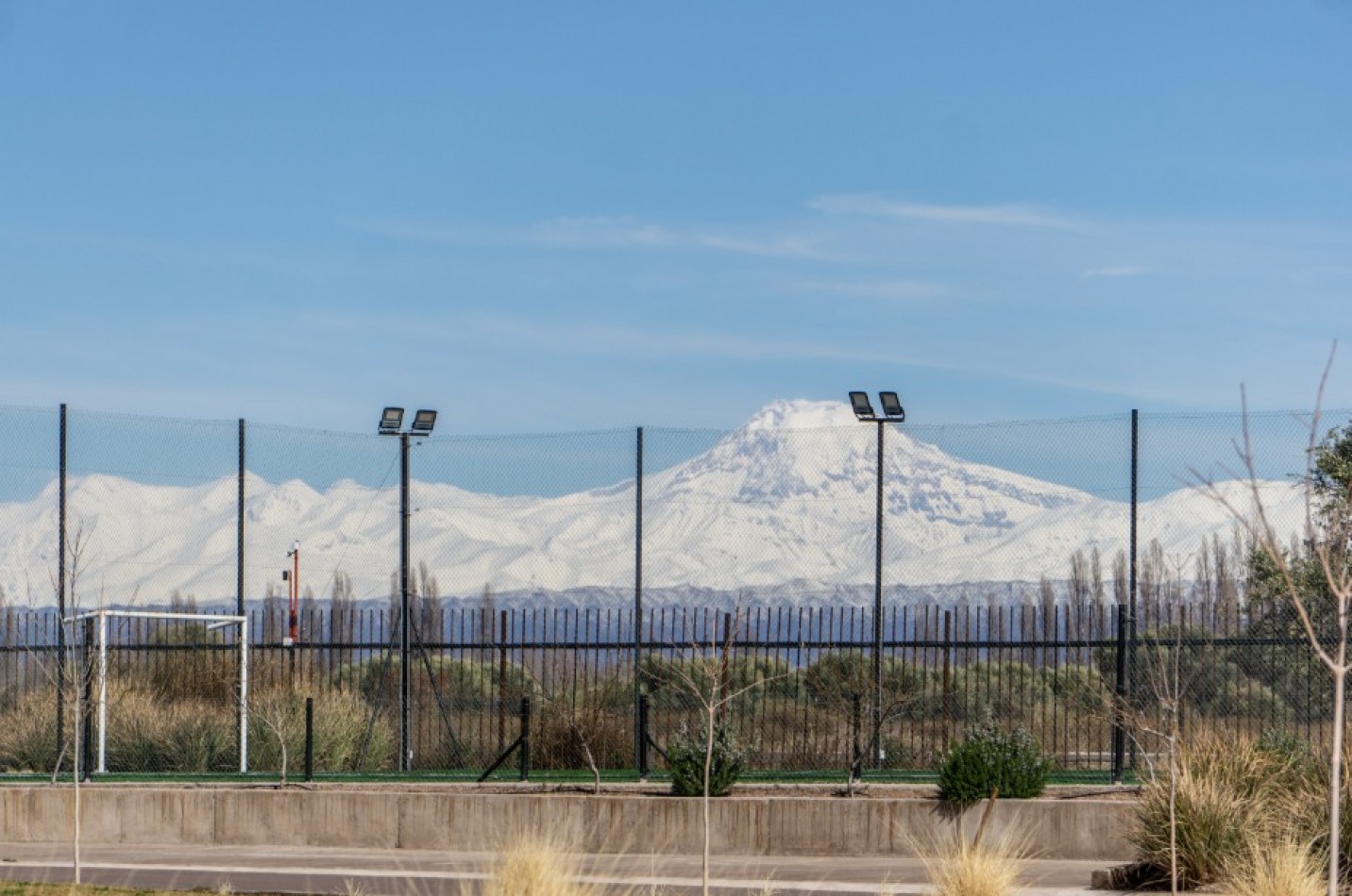 GREENWOOD INMOBILIARIA VENDE LOTE EN BARRIO PRIVADO TERRAZAS PARK!