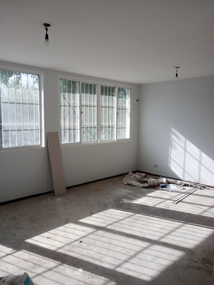 GREENWOOD INMOBILIARIA VENDE DEPARTAMENTO EN PRIMER PISO CON LOCAL COMERCIAL EN PLANTA BAJA