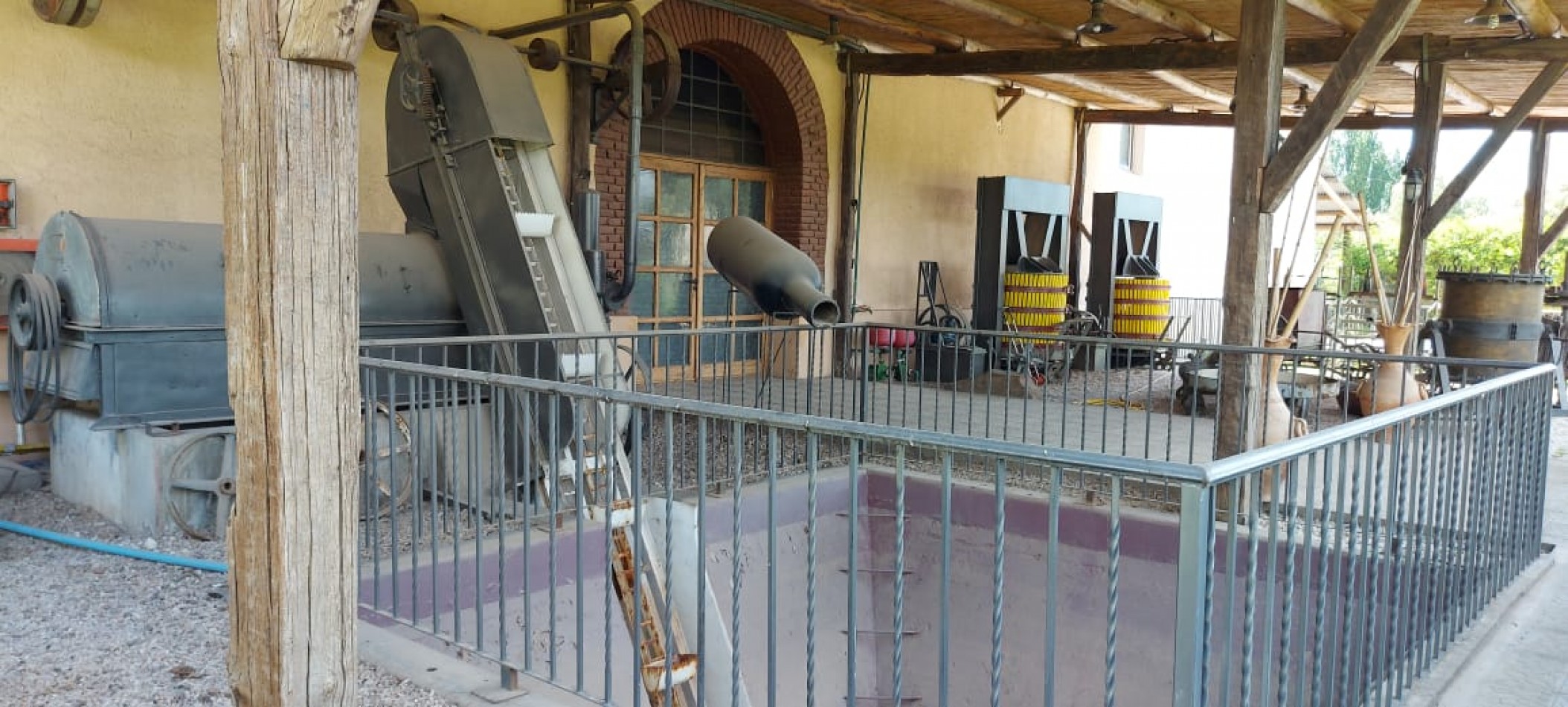 GREENWOOD INMOBILIARIA VENDE HOTEL EN MAIPU 