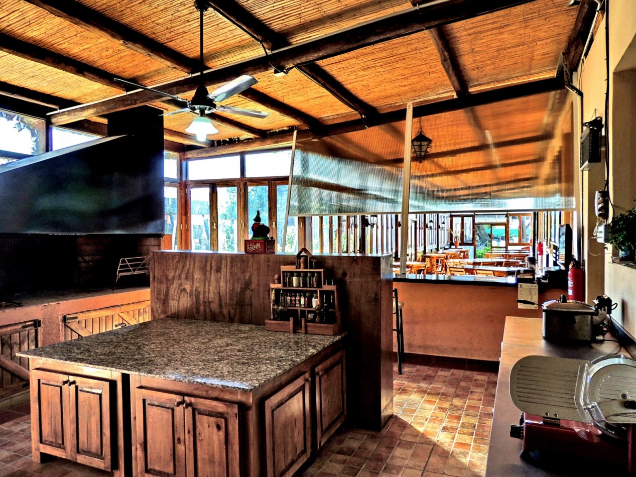 GREENWOOD INMOBILIARIA VENDE HOTEL EN MAIPU 