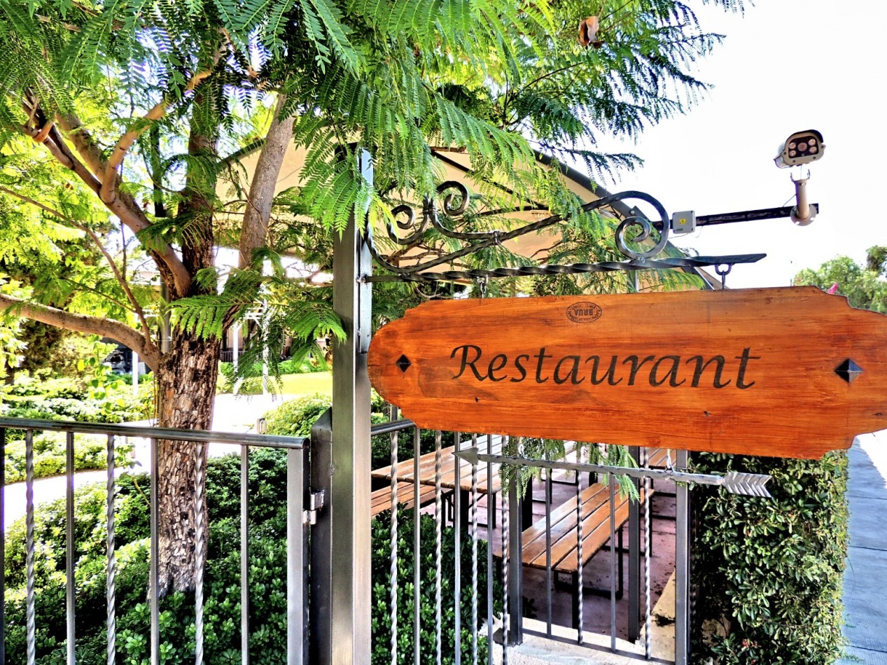 GREENWOOD INMOBILIARIA VENDE HOTEL EN MAIPU 