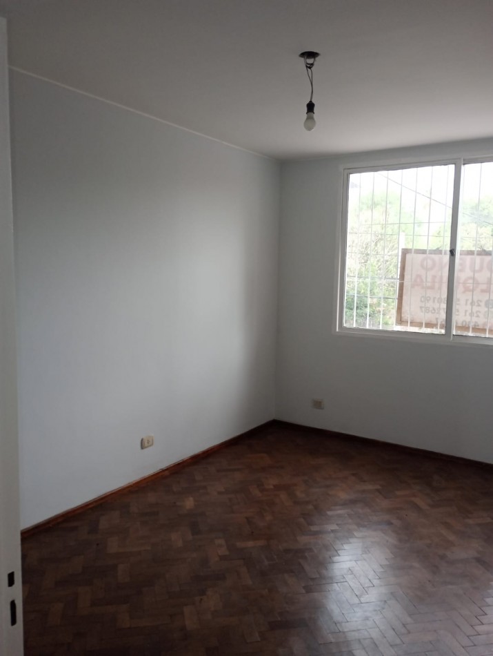 GREENWOOD INMOBILIARIA VENDE DEPARTAMENTO EN PRIMER PISO CON LOCAL COMERCIAL EN PLANTA BAJA