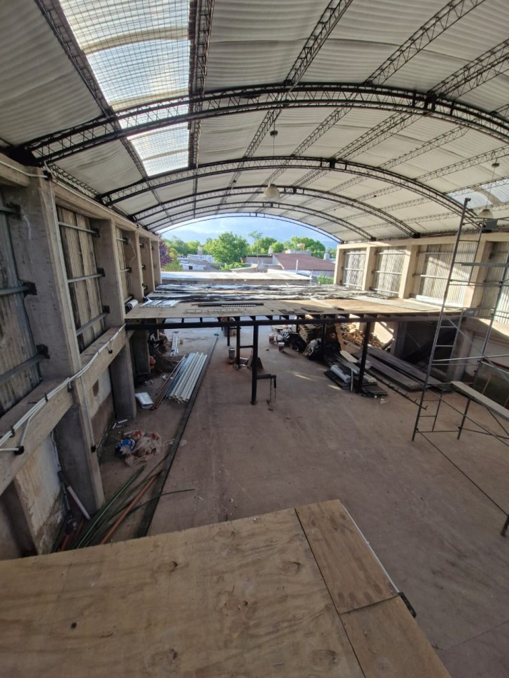 GREENWOOD INMOBILIARIA ALQUILA GALPON EN LUJAN DE CUYO