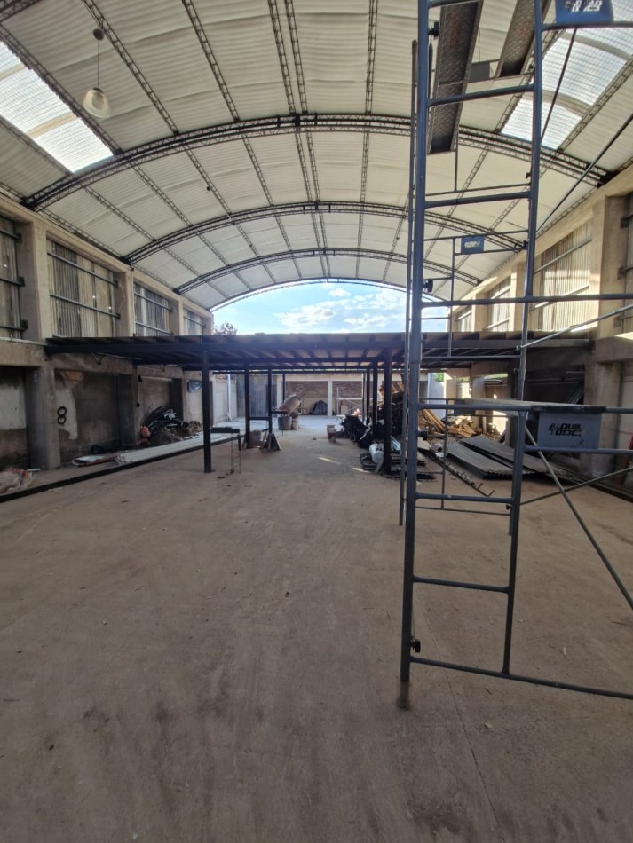 GREENWOOD INMOBILIARIA ALQUILA GALPON EN LUJAN DE CUYO