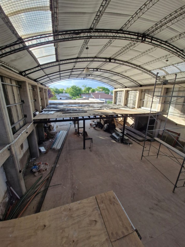 GREENWOOD INMOBILIARIA ALQUILA GALPON EN LUJAN DE CUYO