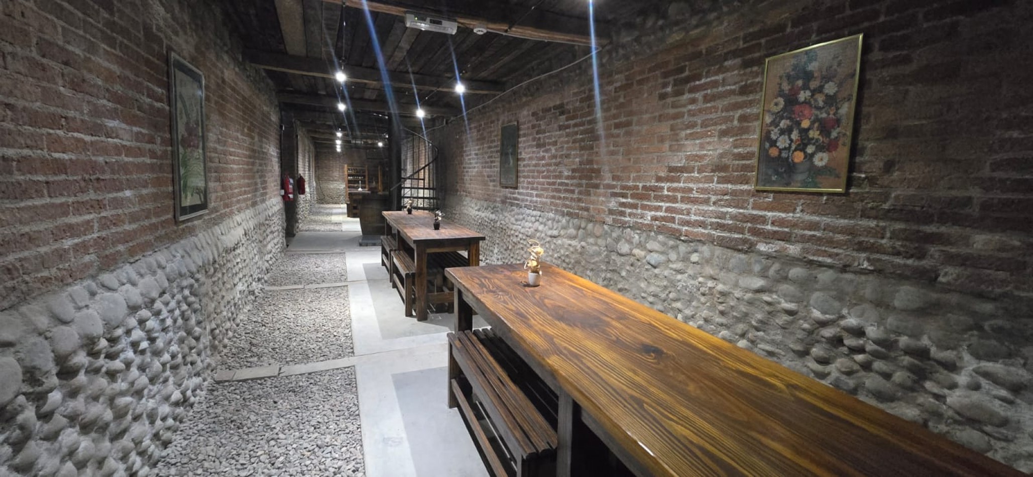 GREENWOOD INMOBILIARIA VENDE HOTEL EN MAIPU 