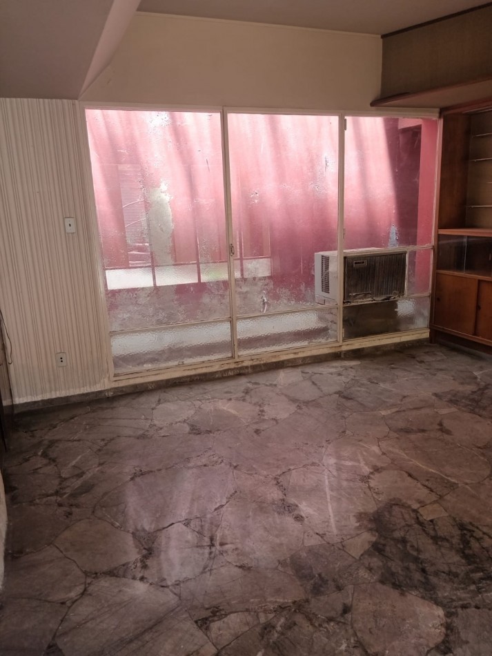 GREENWOOD INMOBILIARIA VENDE CASA CON DEPARTAMENTO INDEPENDIENTE