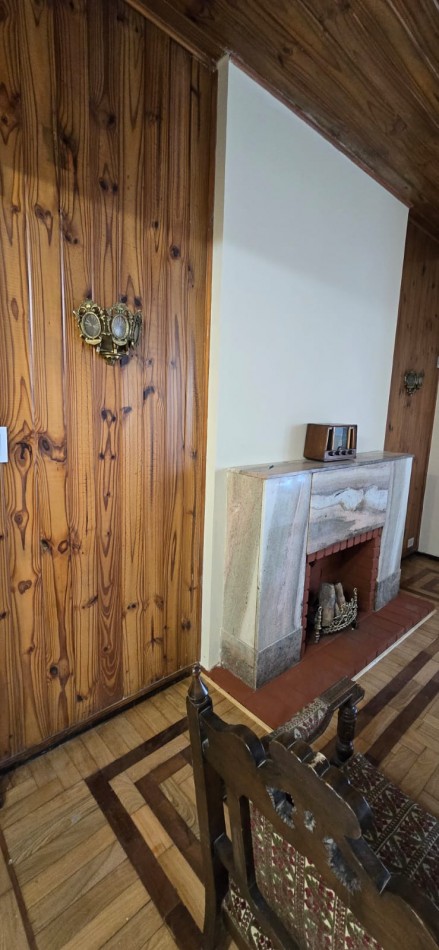 GREENWOOD INMOBILIARIA VENDE HERMOSA CASA + DEPARTAMENTO INTERNO - QUINTA SECCION, CIUDAD DE MENDOZA