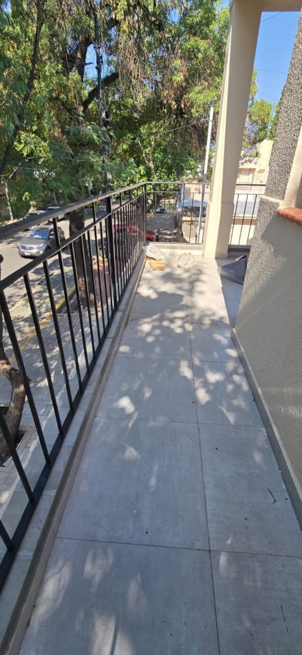 GREENWOOD INMOBILIARIA VENDE HERMOSA CASA + DEPARTAMENTO INTERNO - QUINTA SECCION, CIUDAD DE MENDOZA