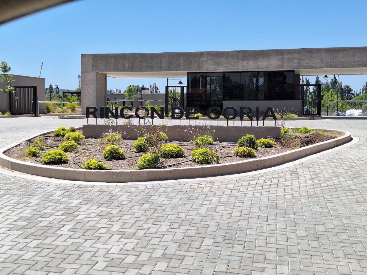GREENWOOD INMOBILIARIA VENDE LOTE EN BARRIO PRIVADO RINCON DE CORIA, CHACRAS DE CORIA.  LUJAN DE CUYO