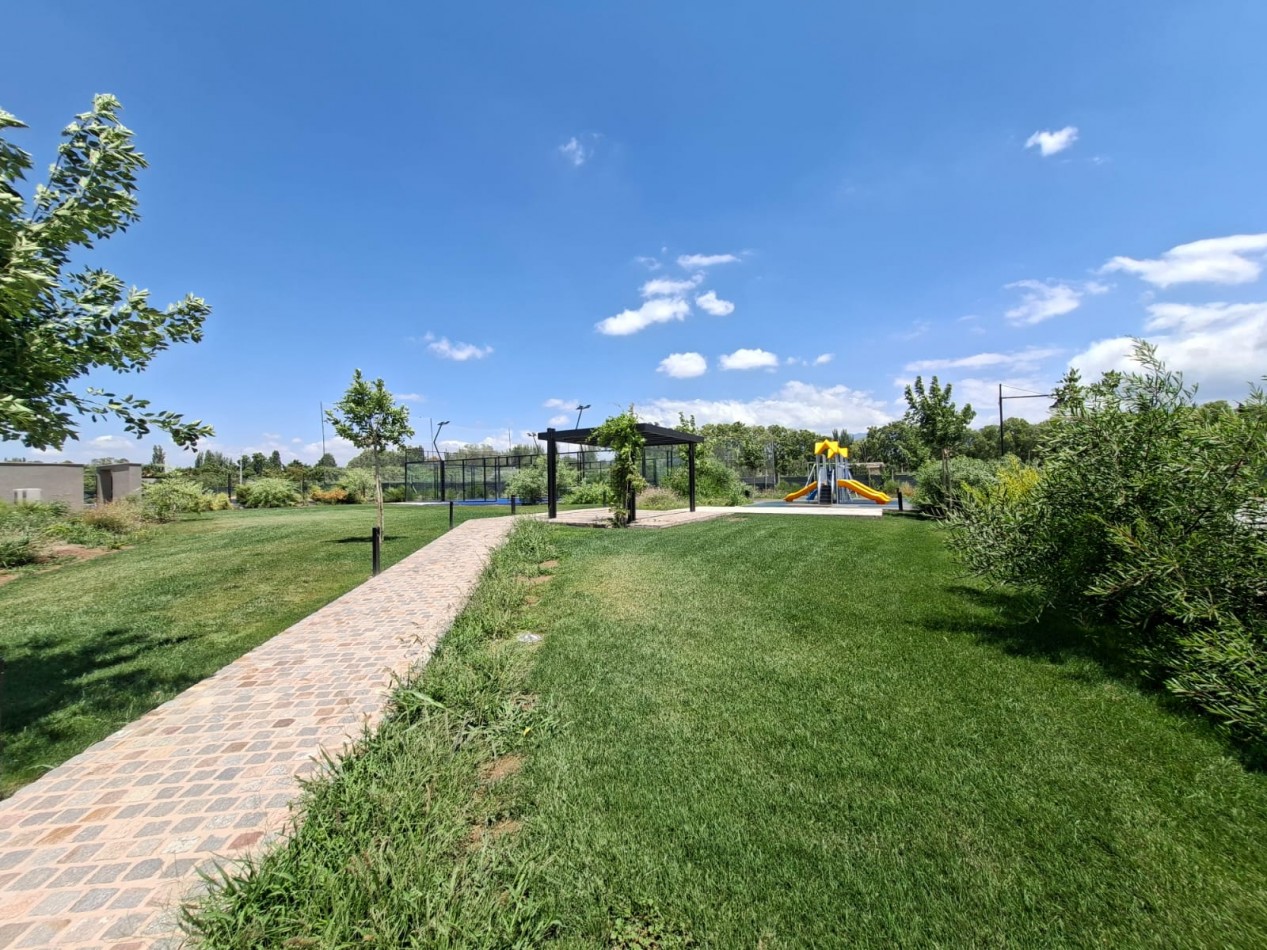 GREENWOOD INMOBILIARIA VENDE LOTE EN BARRIO PRIVADO RINCON DE CORIA, CHACRAS DE CORIA.  LUJAN DE CUYO