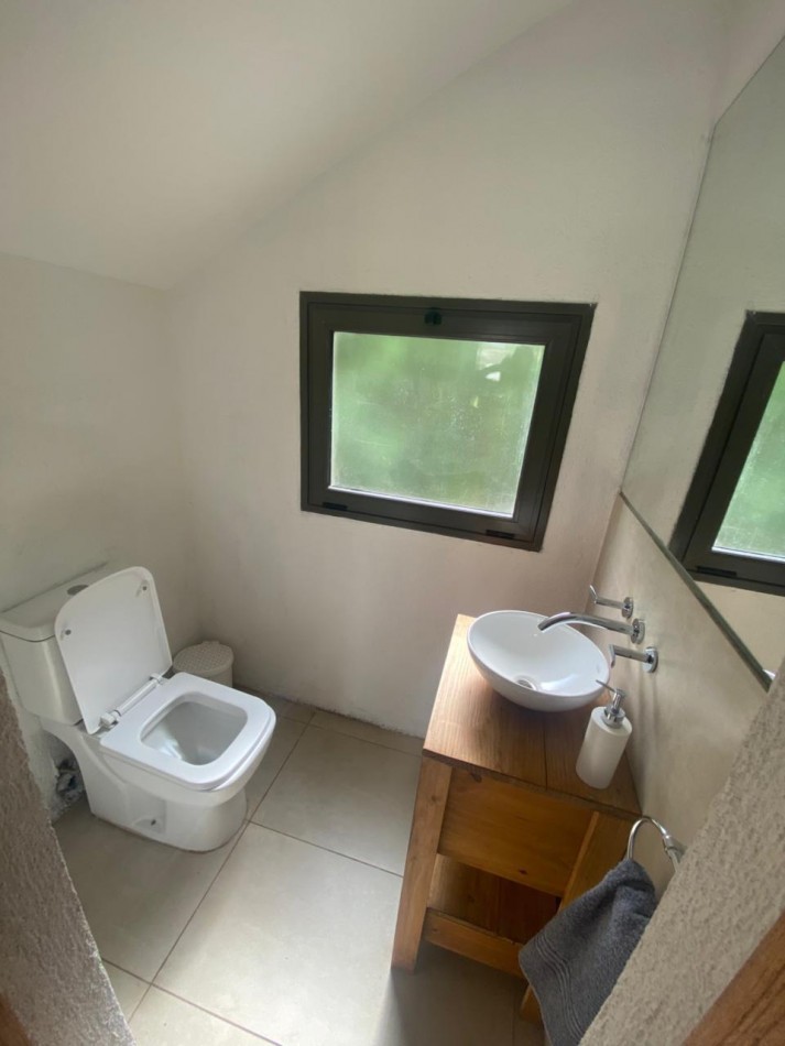 GREENWOOD INMOBILIARIO ALQUILA CASA EN EL BARRIO LADERAS DE CHACRAS! 