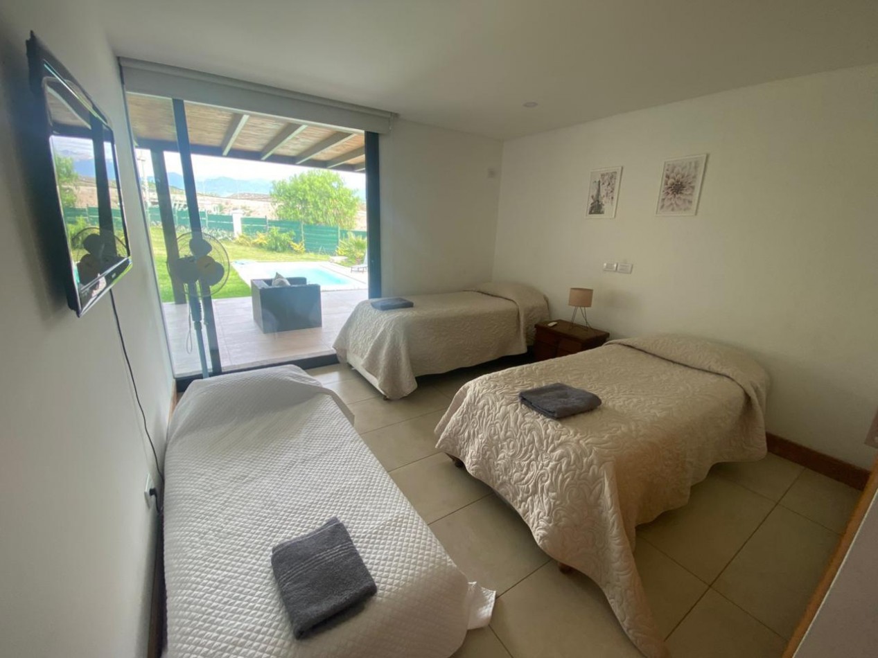 GREENWOOD INMOBILIARIO ALQUILA CASA EN EL BARRIO LADERAS DE CHACRAS! 