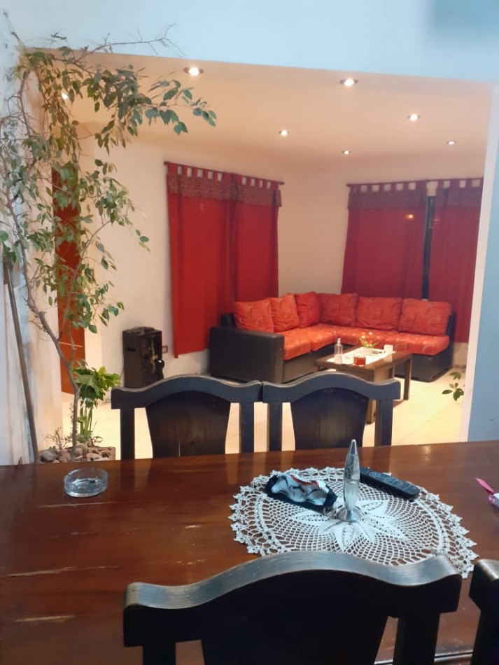 GREENWOOD INMOBILIARIA VENDE CASA BARRIO VIEJO TONEL 1