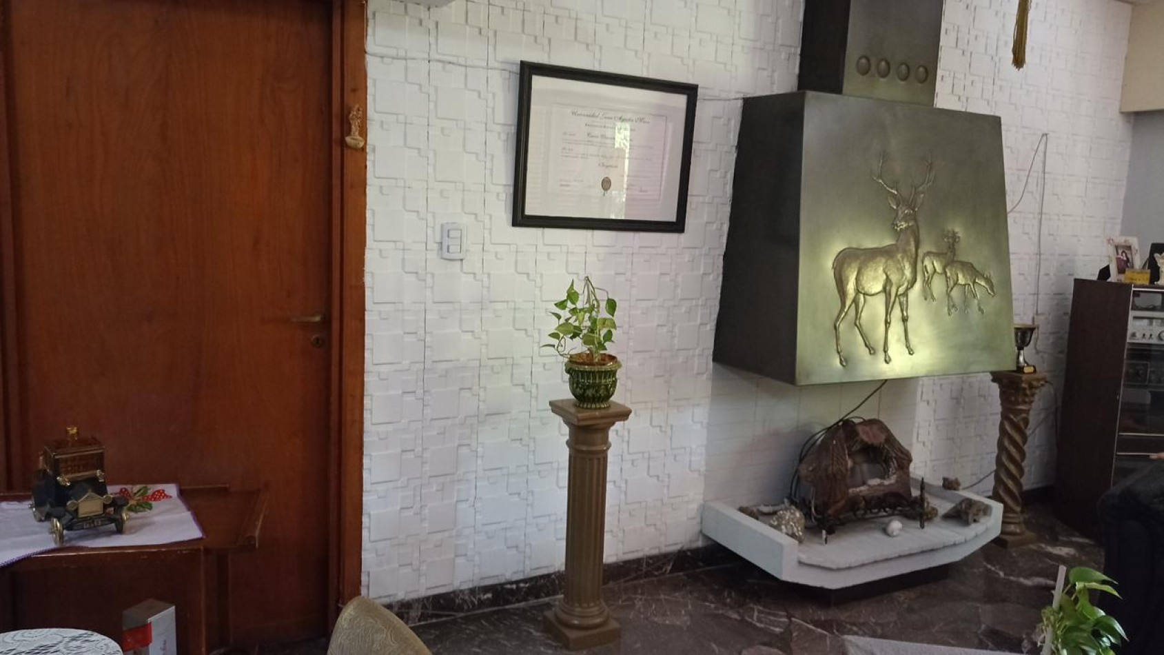 GREENWOOD INVERSIONES INMOBILIARIA,presenta una hermosa casa en PH,en el corazon del centro lujanino.