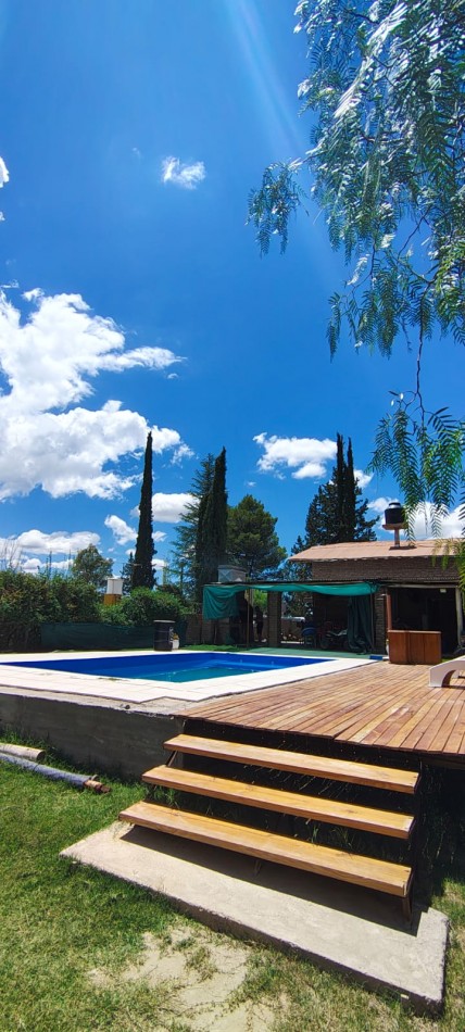 GREENWOOD INMOBILIARIA VENDE - CABAÑA EN EL CARRIZAL GREENWOOD INMOBILIARIA VENDE - CABAÑA EN EL CARRIZAL