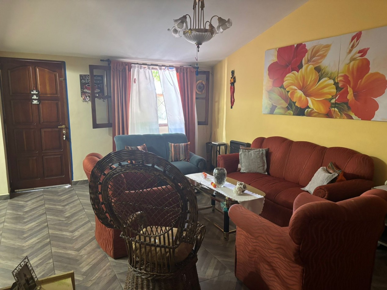 GREENWOOD INMOBILIARIA VENDE CASA EN LUJAN DE CUYO :