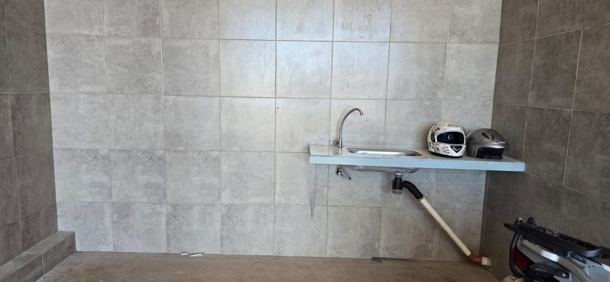 GREENWOOD INMOBILIARIA ALQUILA LOCALES COMERCIALES A ESTRENAR