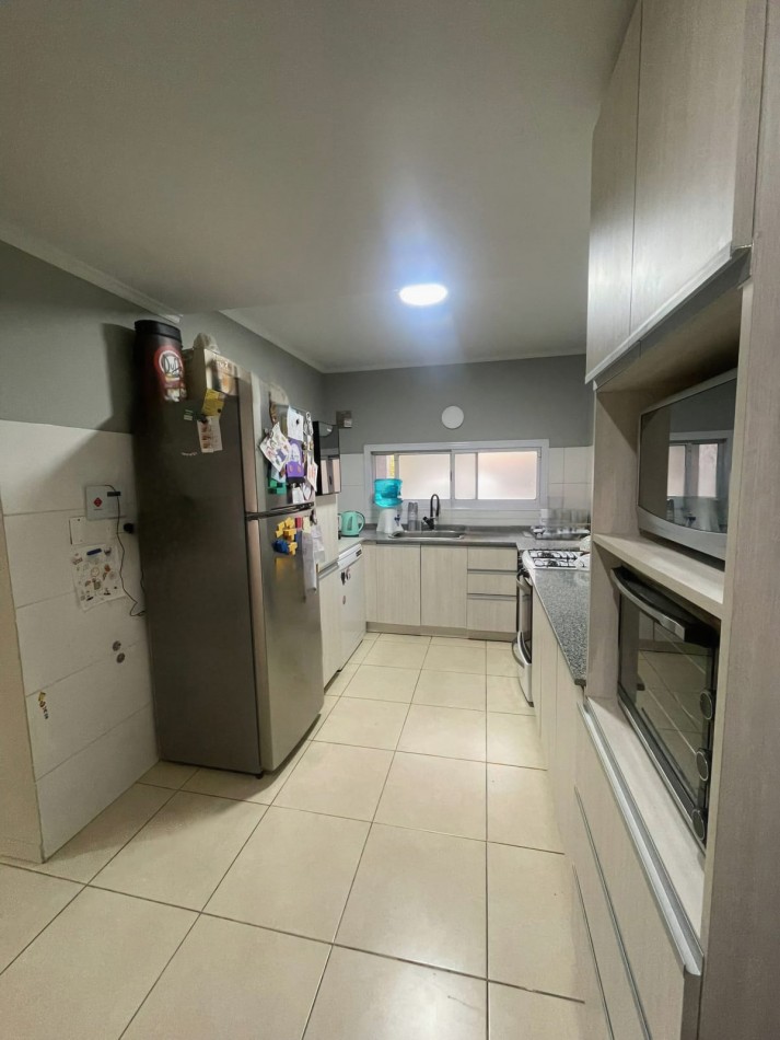 Inmobiliaria Greenwood vende Casa en Barrio Privado Urquiza - Guaymallen