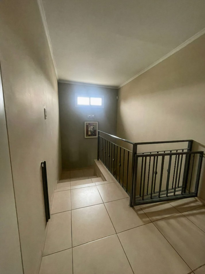 Inmobiliaria Greenwood vende Casa en Barrio Privado Urquiza - Guaymallen