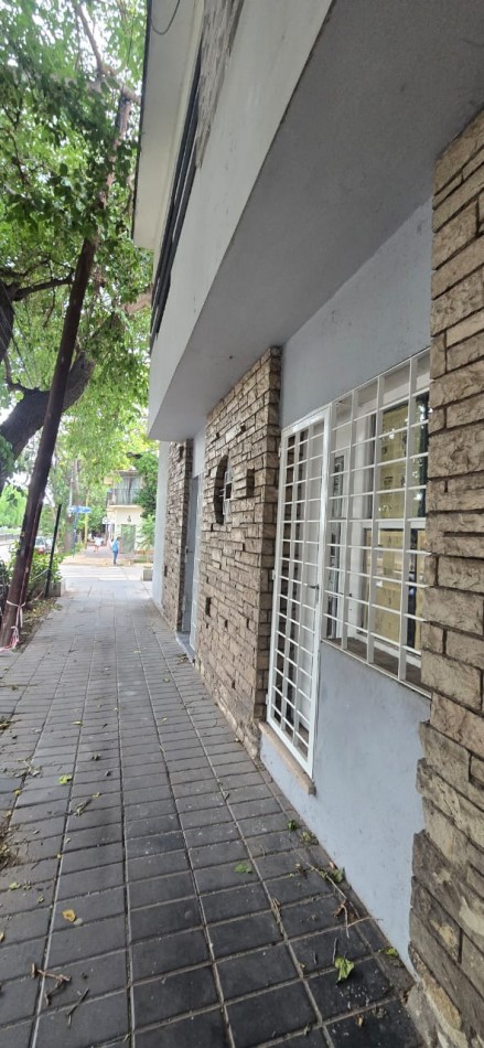 GREENWOOD INMOBILIARIA VENDE ESPECTACULAR ESQUINA EN BARRIO BOMBAL!!