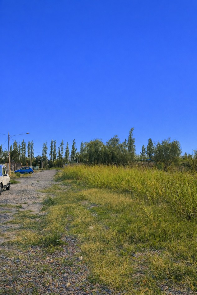 Greenwood Inmobiliaria vende Lote en el Barrio Privado La Doma, Coquimbito, Maipu, Mendoza.