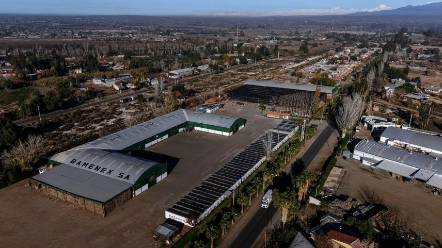 GREENWOOD INMOBILIARIA VENDE EXCELENTE GALPON INDUSTRIAL DE 5 HECTAREAS 