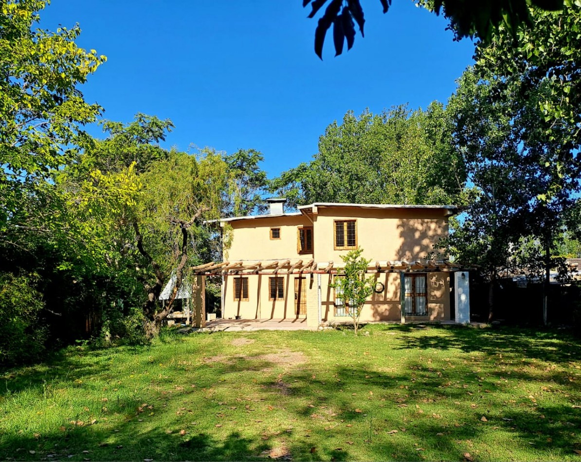 GREENWOOD INMOBILIARIA TIENE  Casa en Alquiler - Remedios Escalada N° 4308, Lunlunta, Maipu