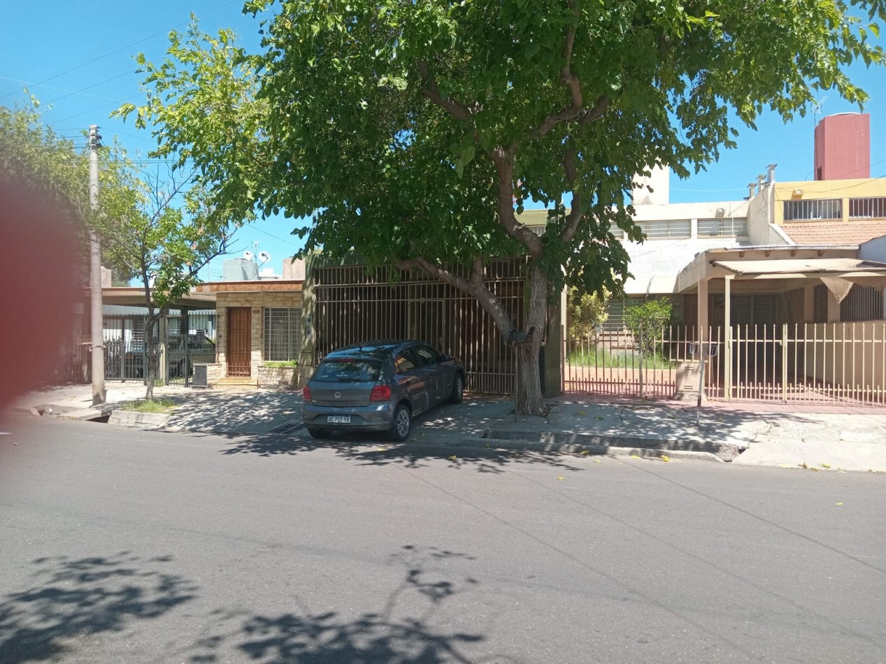 GREENWOOD INMOBILIARIA VENDE HERMOSO DEPARTAMENTO EN GODOY CRUZ