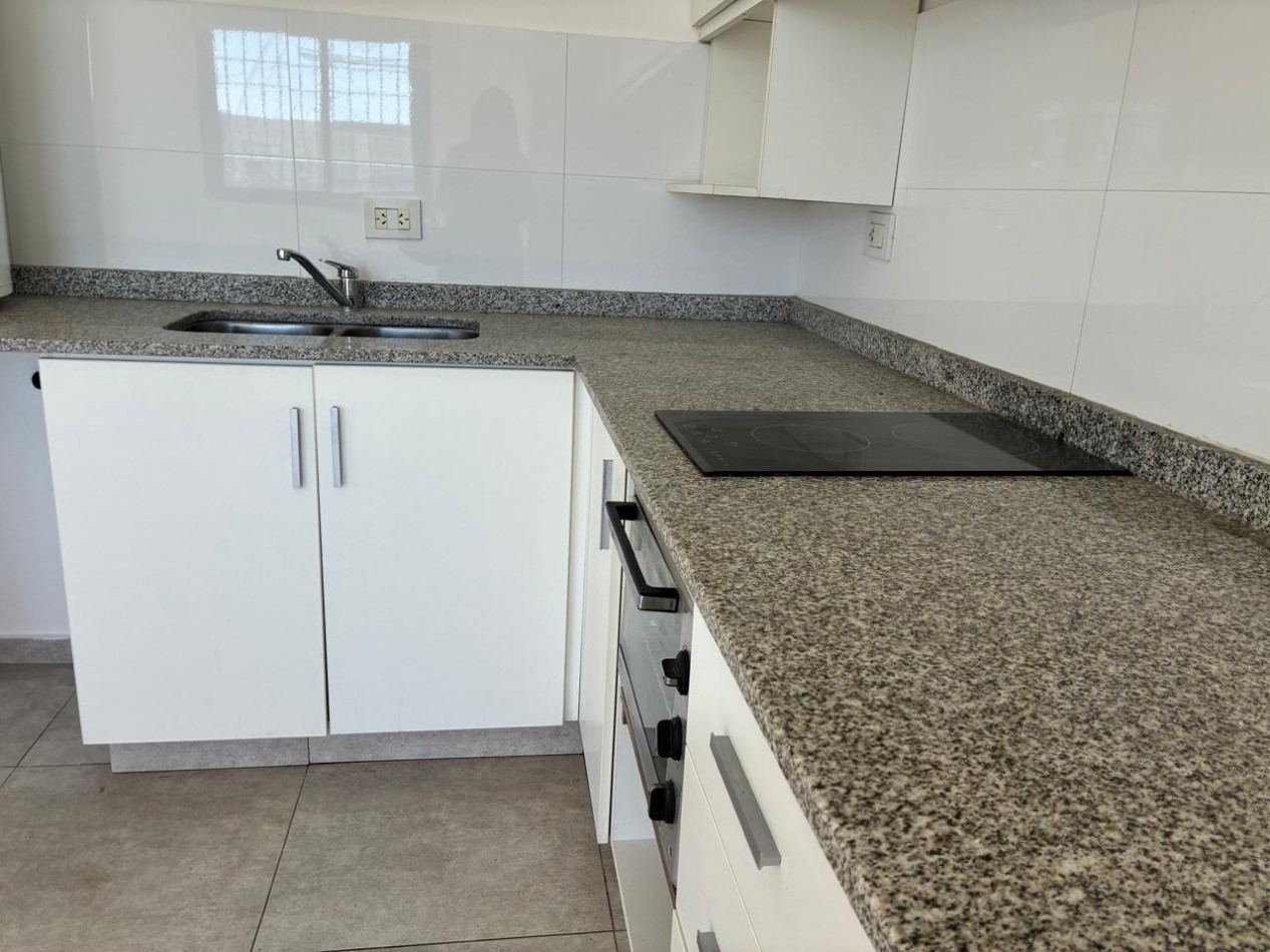 GREENWOOD INMOBILIARIA ALQUILA DEPARTAMENTO GUAYMALLEN! 