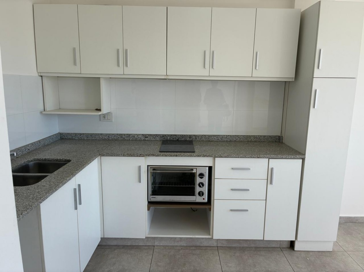 GREENWOOD INMOBILIARIA ALQUILA DEPARTAMENTO GUAYMALLEN! 