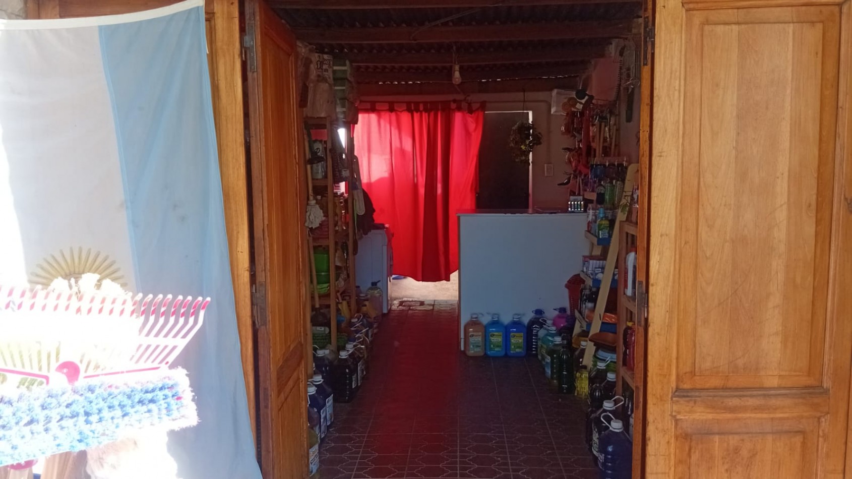 GREENWOOD INMOBILIARIA VENDE CASA CON DEPARTAMENTO EN MAIPU
