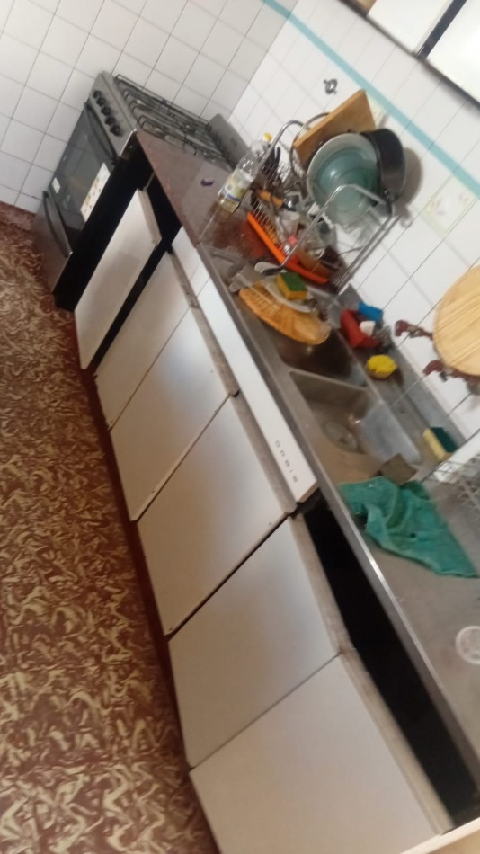 GREENWOOD INMOBILIARIA VENDE CASA CON DEPARTAMENTO EN MAIPU