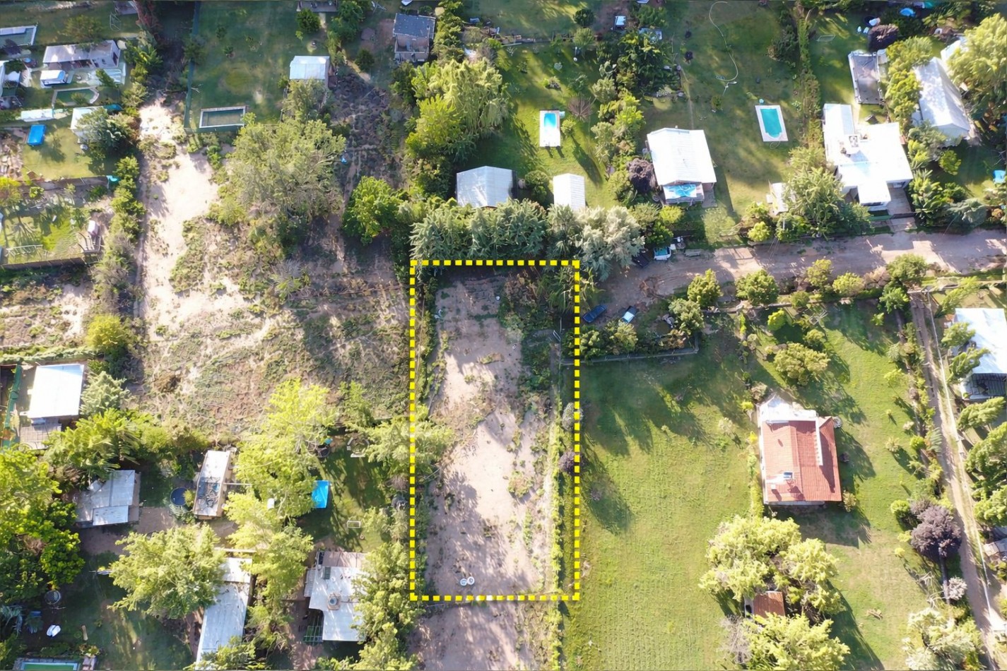 GREENWOOD INMOBILIARIA VENDE LOTE EN PERDRIEL