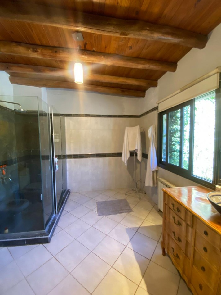 GREENWOOD ALQUILA CASA AMOBLADA EN BARRIO EL NEVADO