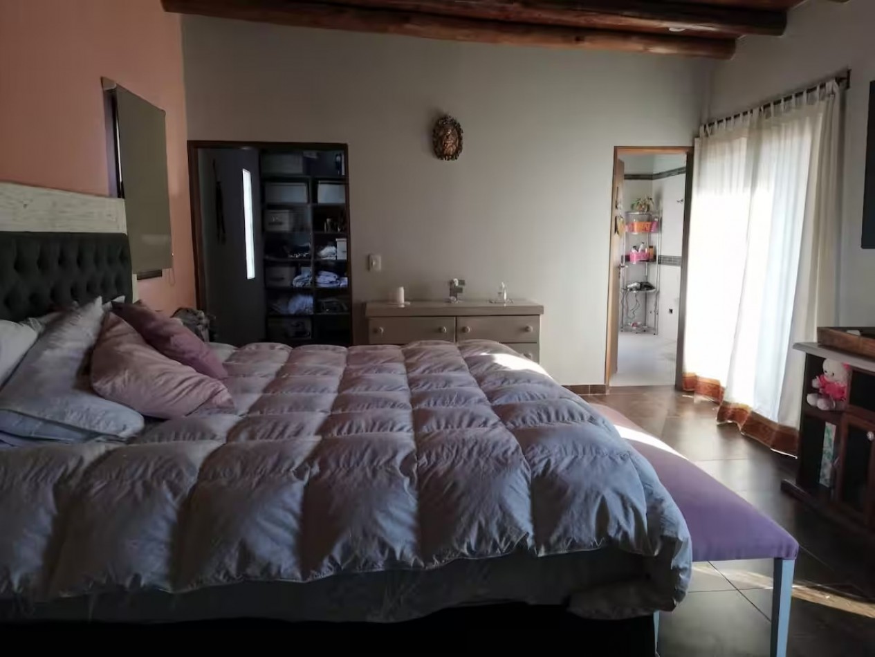 GREENWOOD ALQUILA CASA AMOBLADA EN BARRIO EL NEVADO