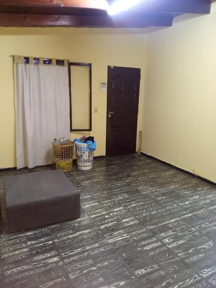 GREENWOOD INMOBILIARIA VENDE CASA EN LUJAN DE CUYO - PERDRIEL