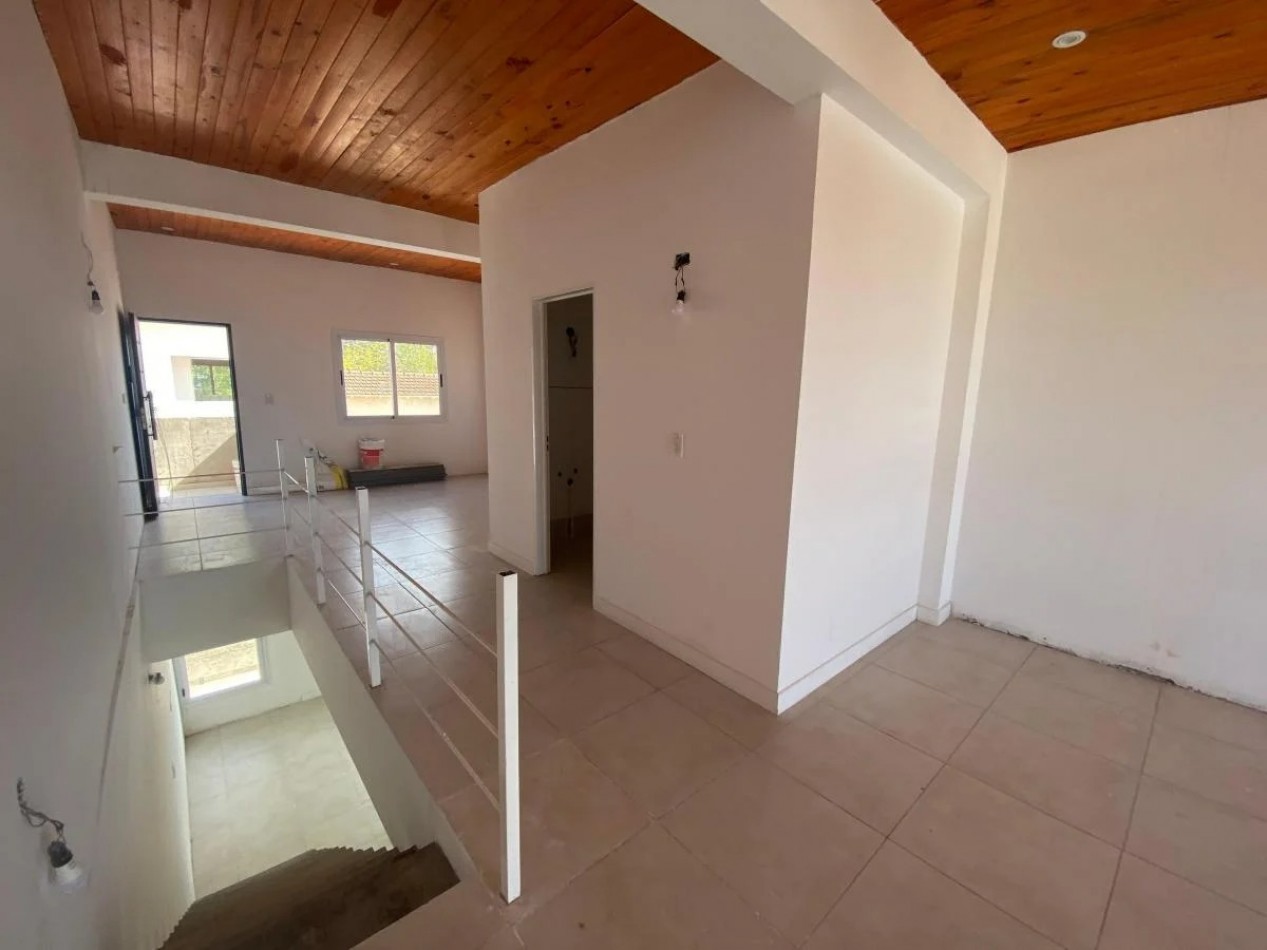 GREENWOOD INMOBILIARIA VENDE HERMOSOS TRIPLEX EN SEXTA SECCION