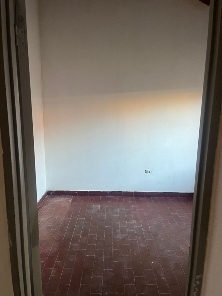 GREENWOOD INMOBILIARIA ALQUILA CASA EN MAIPU - B° AGUA Y ENERGIA