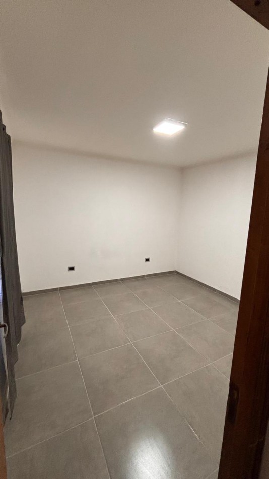  OPORTUNIDAD EN VILLA NUEVA - GUAYMALLEN 